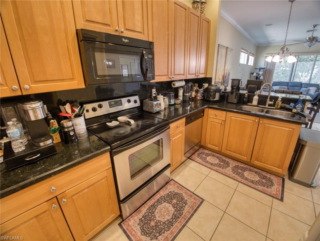 COPPER OAKS - Residential