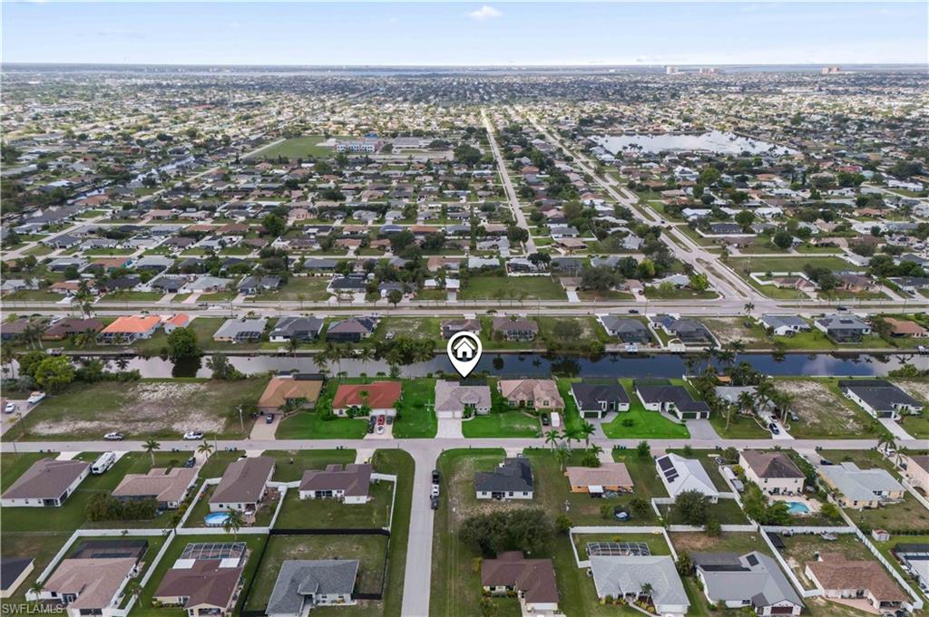 302 SW 31st TER