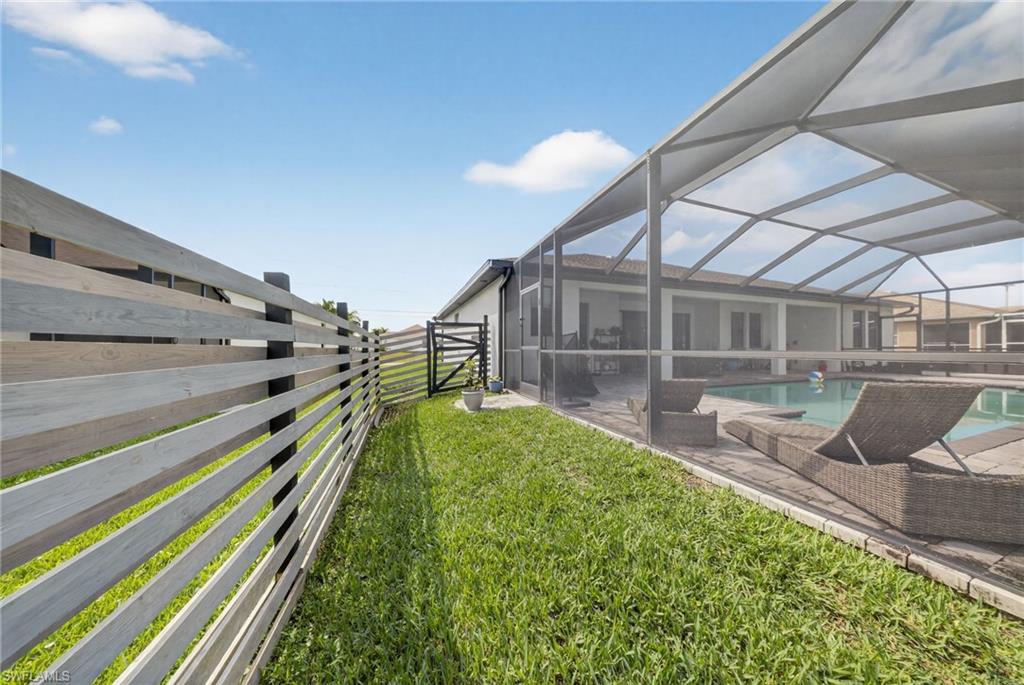 CAPE CORAL - Residential