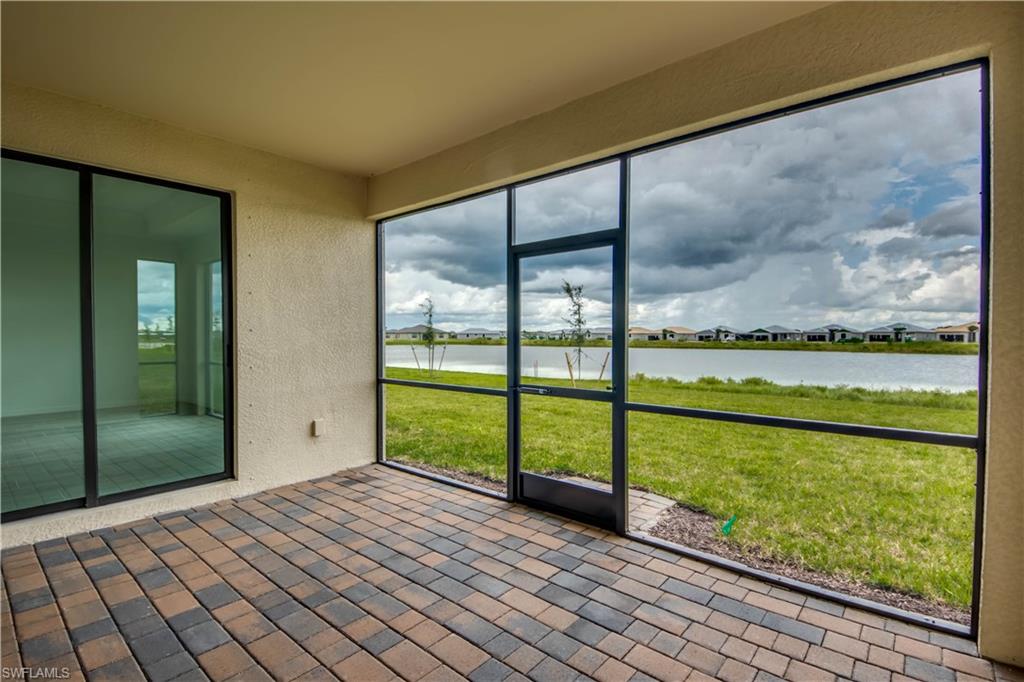 PORTICO - Residential