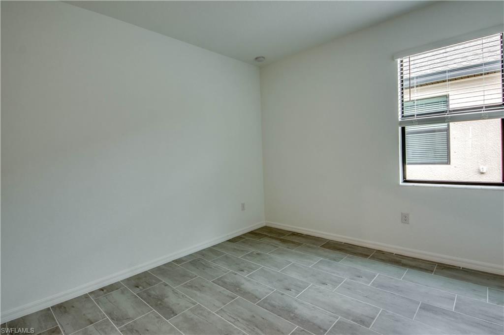 PORTICO - Residential