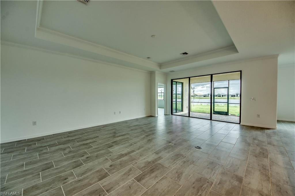 PORTICO - Residential