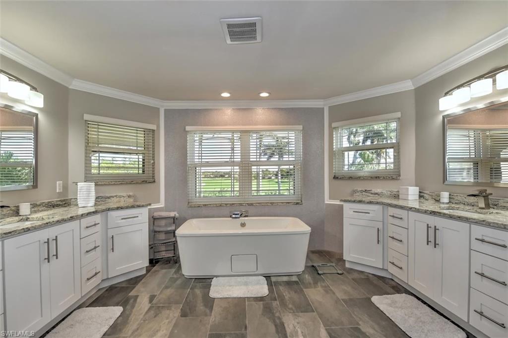 HERITAGE PALMS ESTATES - Residential