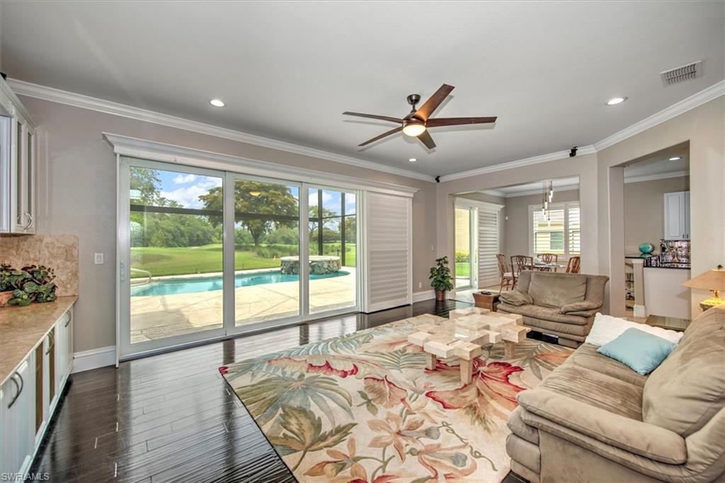 HERITAGE PALMS ESTATES - Residential