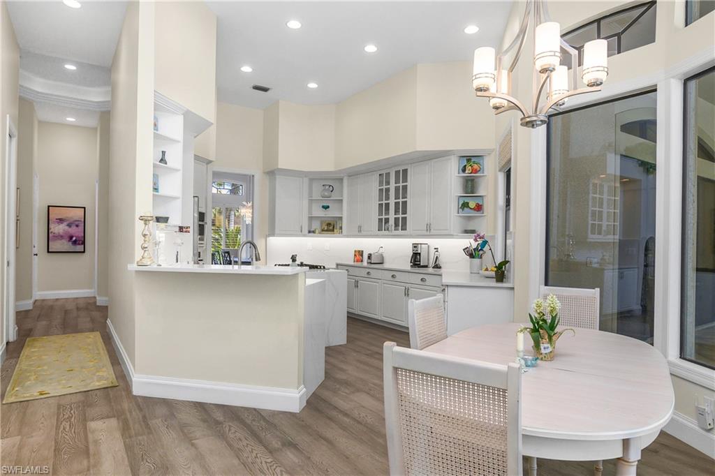 RIVERWALK - Residential