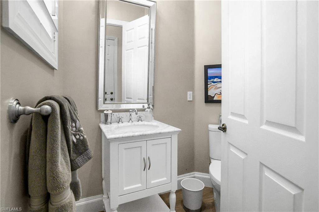 RIVERWALK - Residential