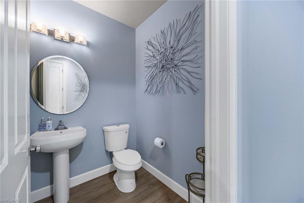 VANDERBILT BEACHCOMBER - Residential Lease