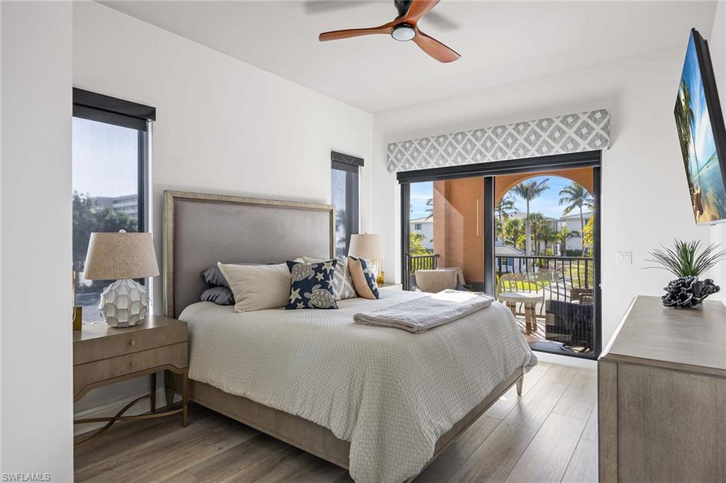 VANDERBILT BEACHCOMBER - Residential Lease