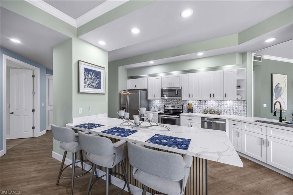 VANDERBILT BEACHCOMBER - Residential Lease