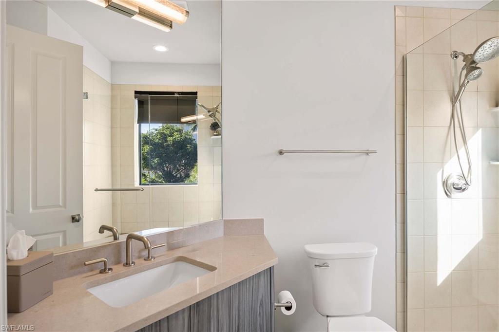 VANDERBILT BEACHCOMBER - Residential Lease