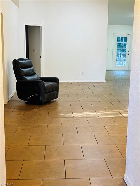 GOLDEN GATE ESTATES - Residential Lease