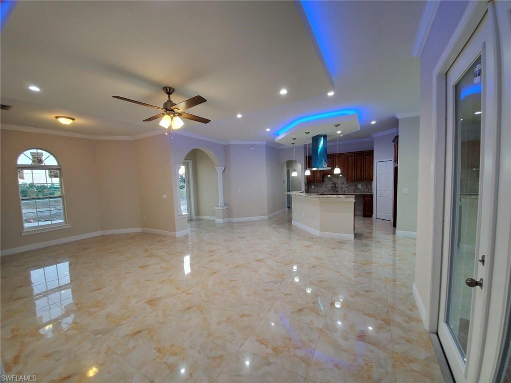 GOLDEN GATE ESTATES - Residential