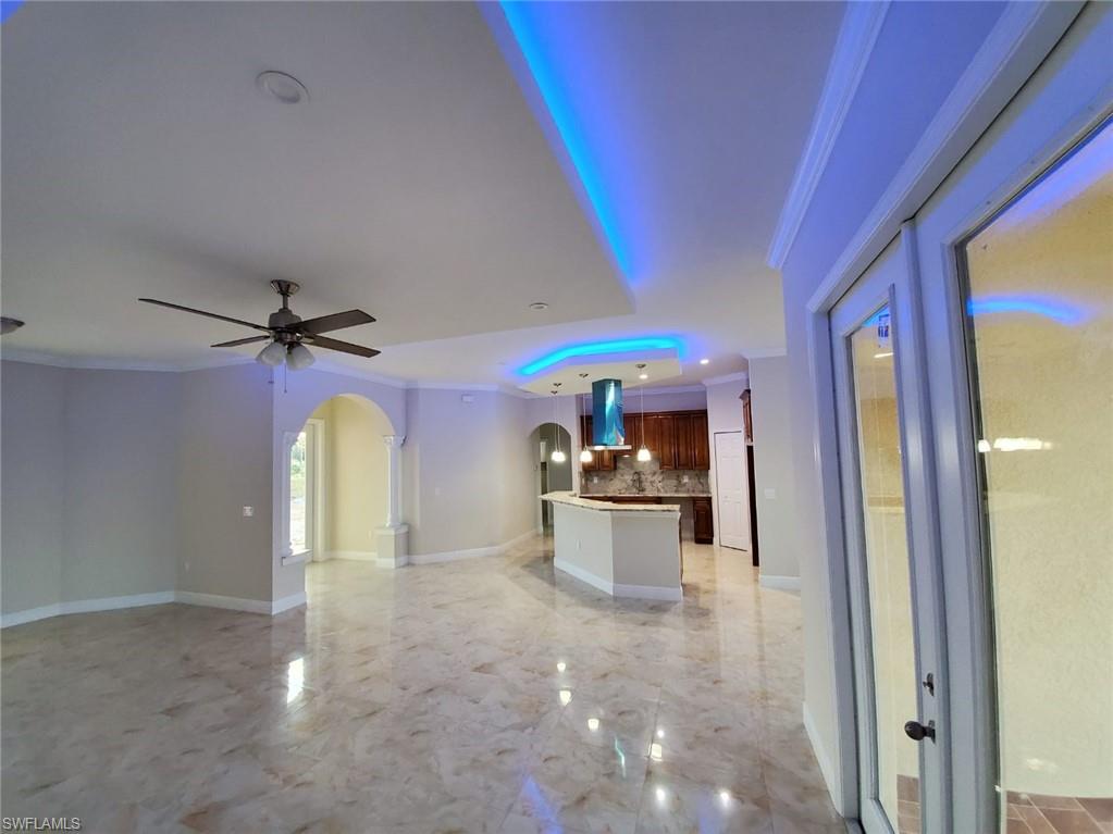 GOLDEN GATE ESTATES - Residential