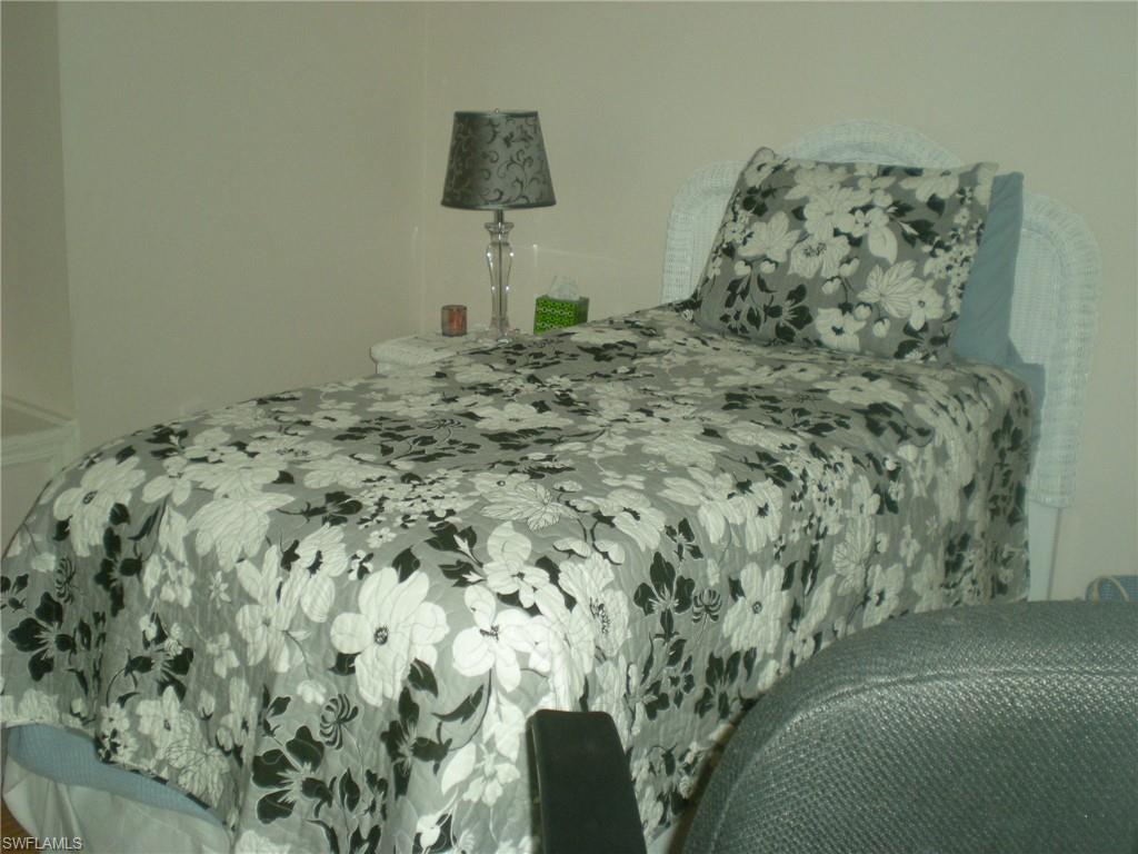 THE GROVE - Residential Lease