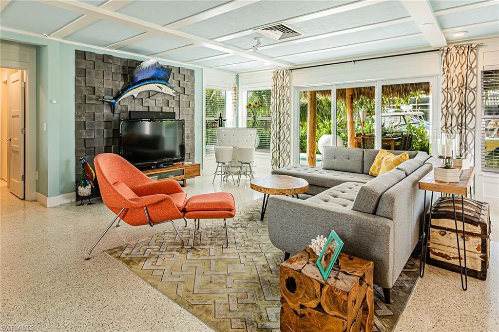 MARCO ISLAND - Residential