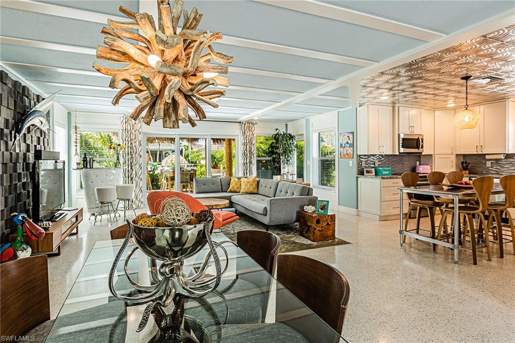 MARCO ISLAND - Residential