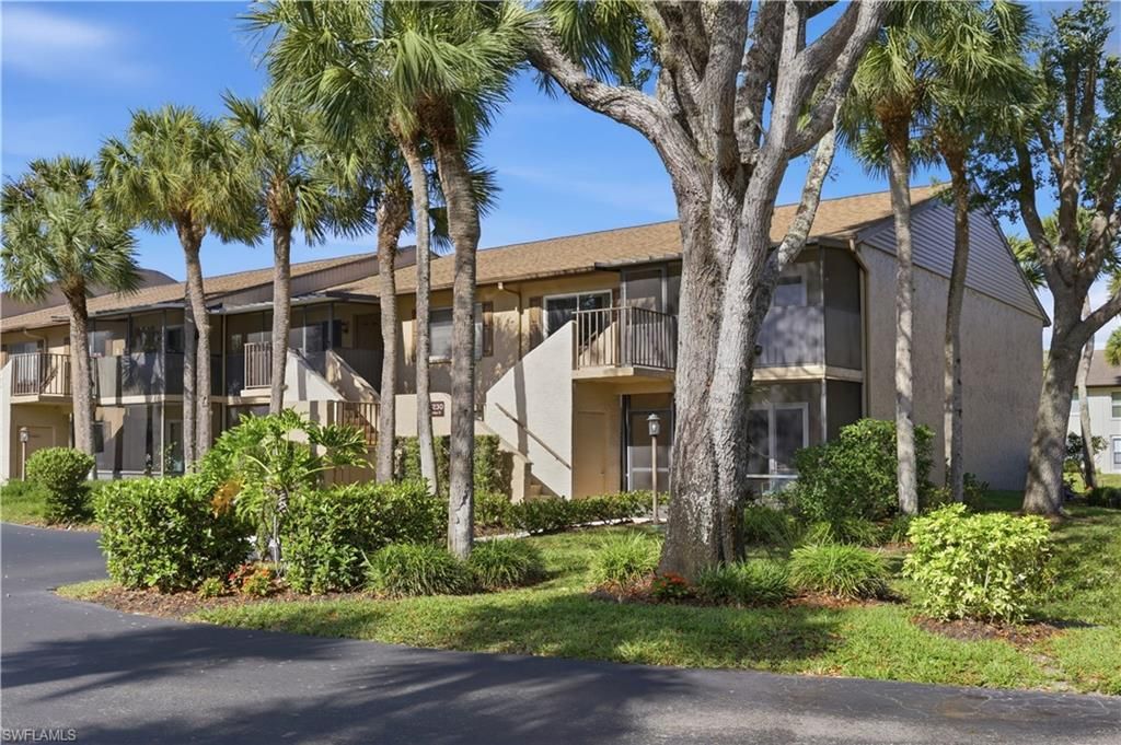 Photo of 4230 Jack Frost CT #4402, NAPLES, FL 34112 (MLS # 226016628)