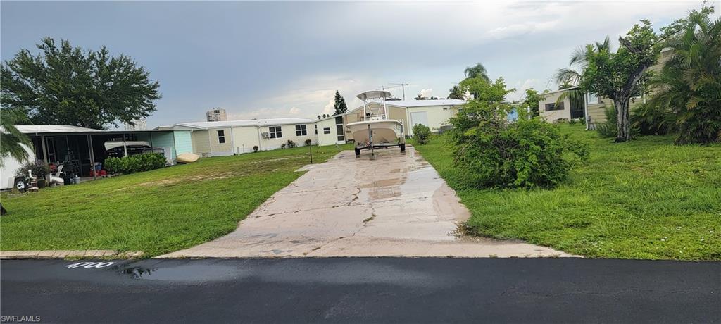 SPRING CREEK VILLAGE - Land