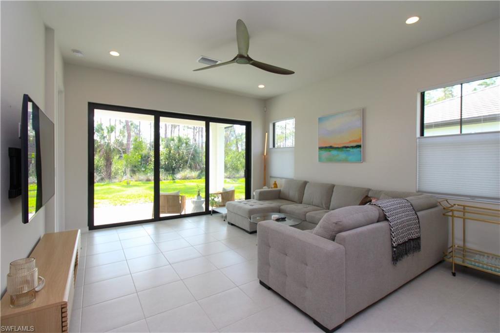 ABACO POINTE - Residential Lease