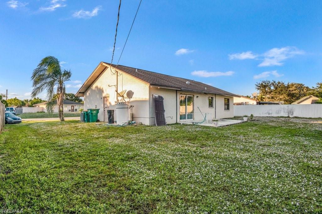 GOLDEN GATE CITY - Residential