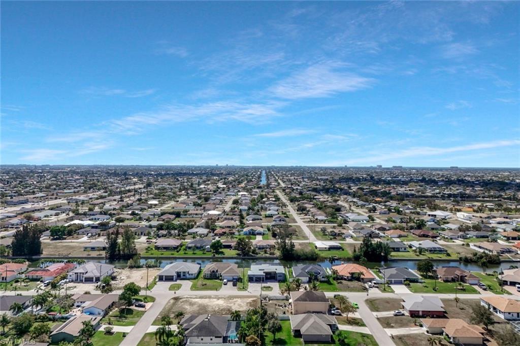 CAPE CORAL - Residential