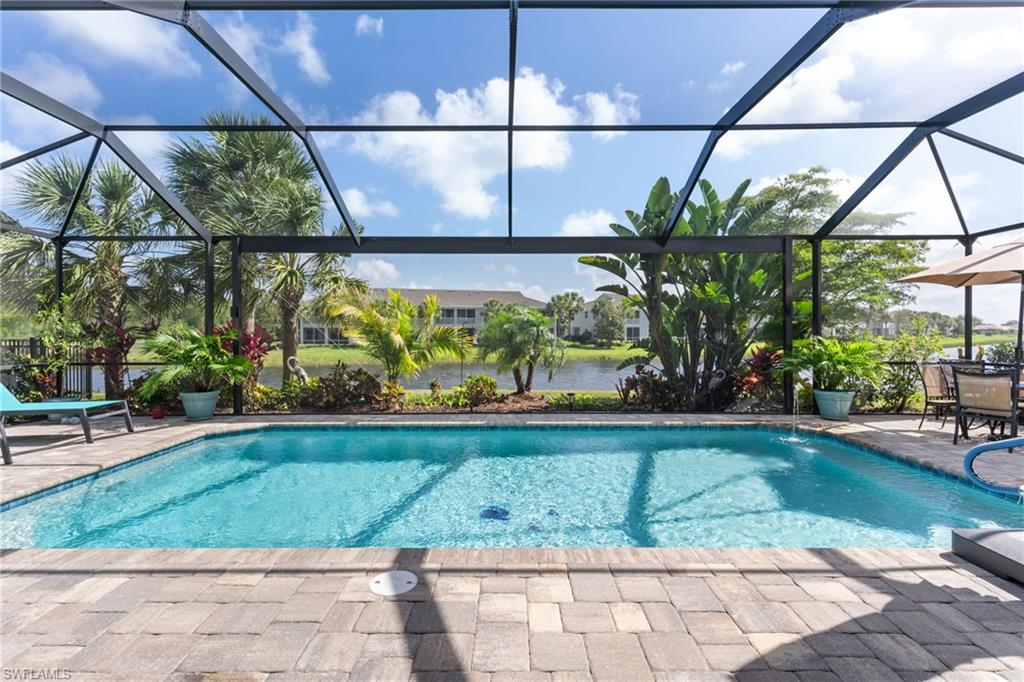 HAMPTON LAKES - Residential