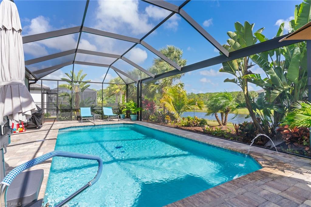 HAMPTON LAKES - Residential