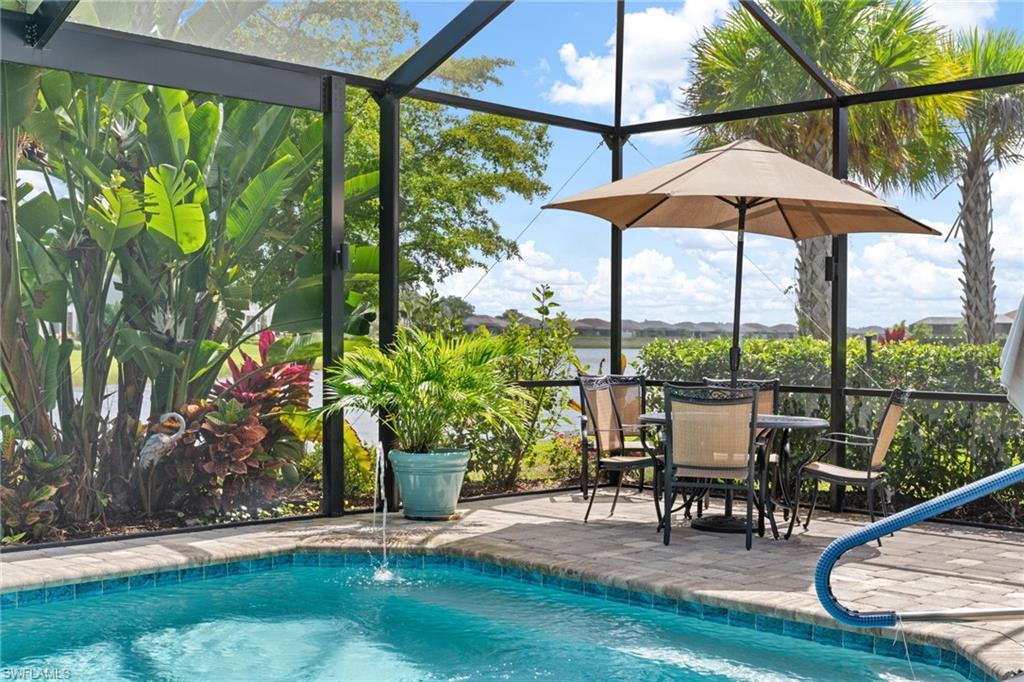 HAMPTON LAKES - Residential