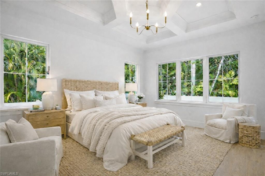 LAKE PARK - Residential