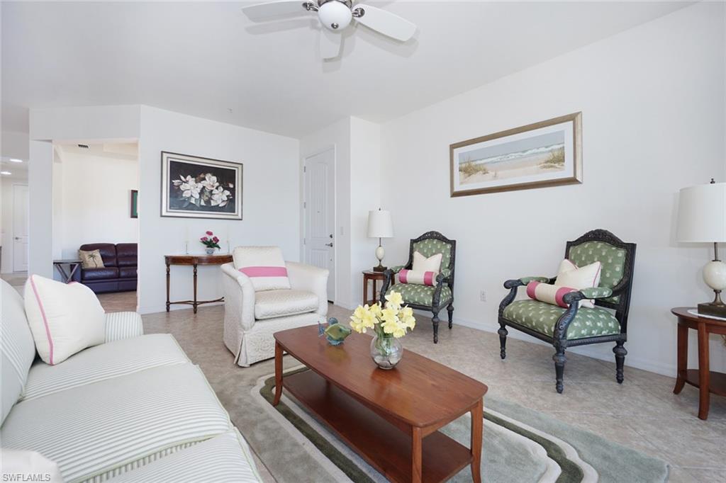 CARRIAGE HOMES AT LIVINGSTON LAKES - Residential