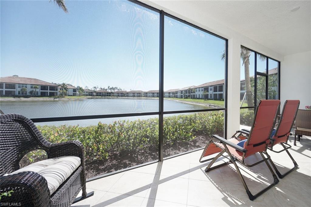 CARRIAGE HOMES AT LIVINGSTON LAKES - Residential