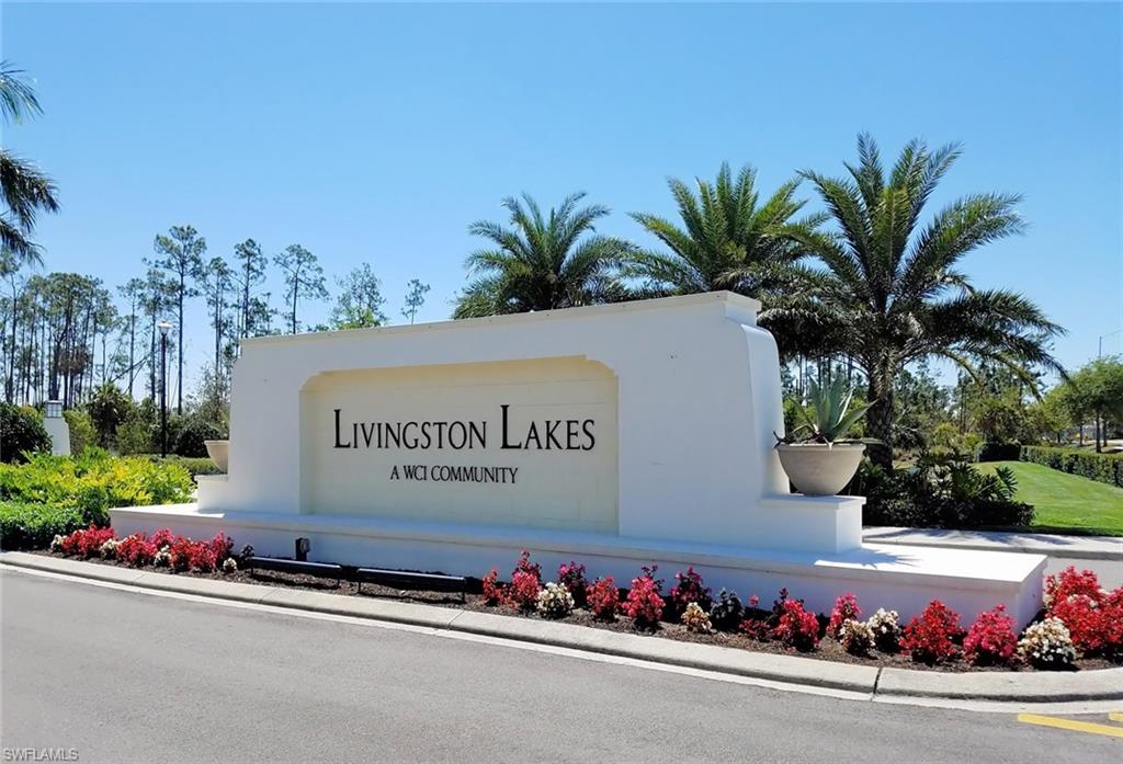 CARRIAGE HOMES AT LIVINGSTON LAKES - Residential