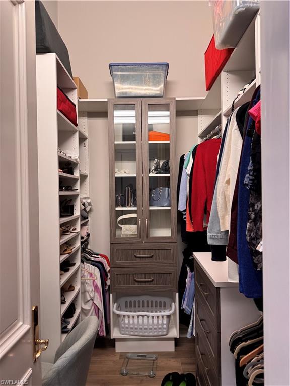 VILLORESI - Residential