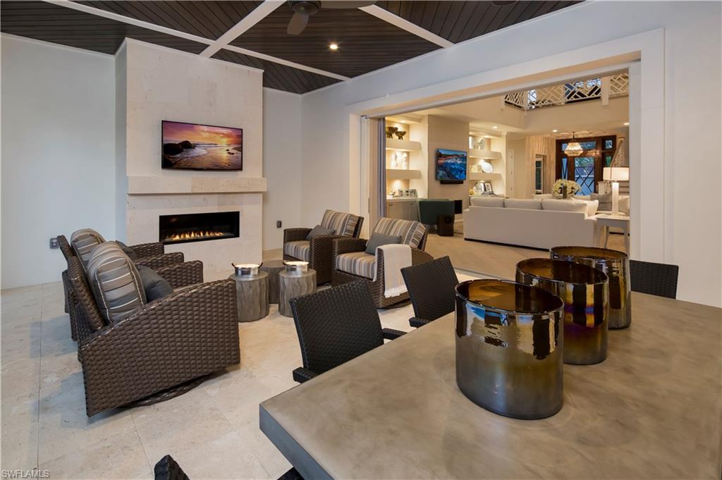 PARK SHORE - Residential