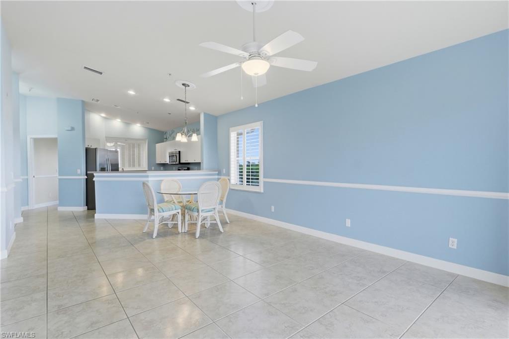 FAIRWAY VILLAS - Residential