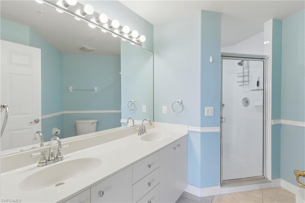 FAIRWAY VILLAS - Residential