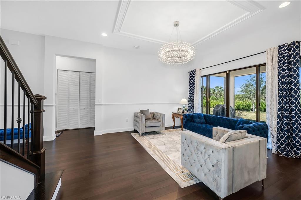 MAPLE RIDGE - Residential