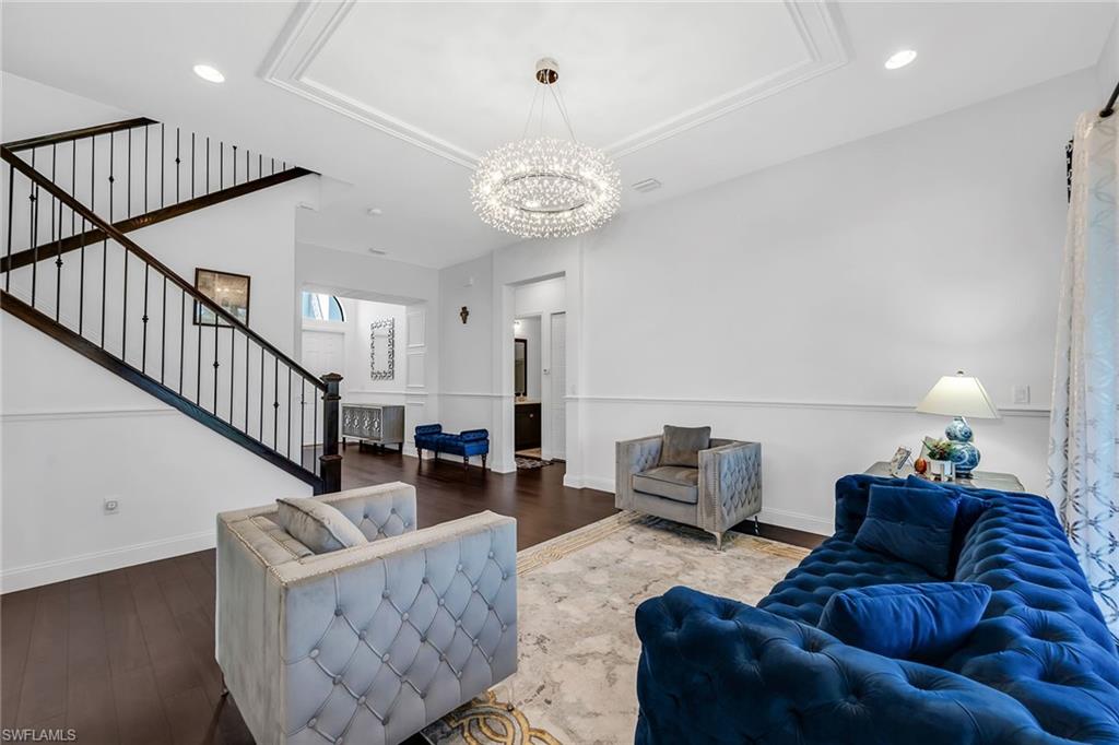 MAPLE RIDGE - Residential