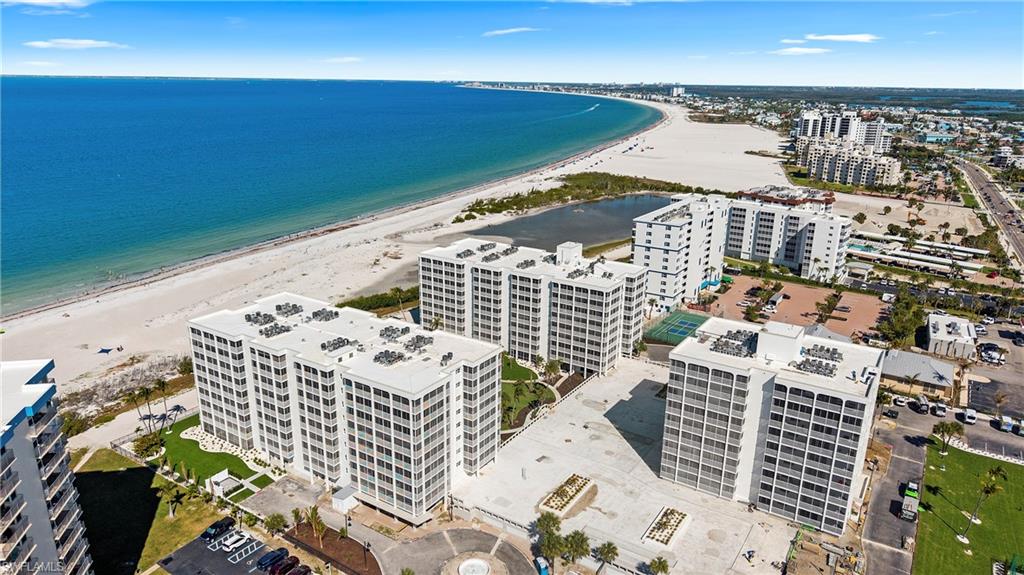 CRECIENTE CONDO SOUTH - Residential