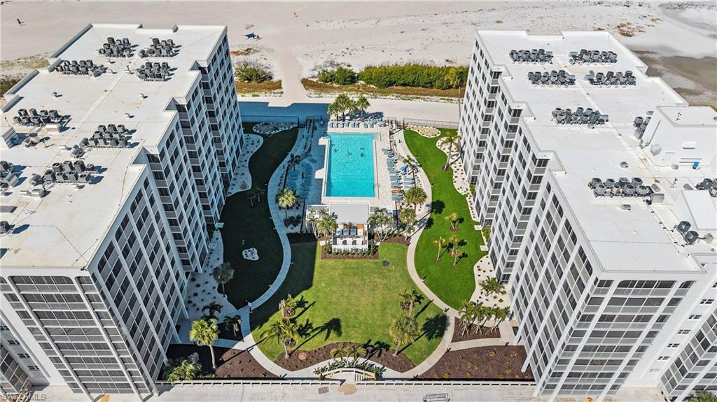 CRECIENTE CONDO SOUTH - Residential