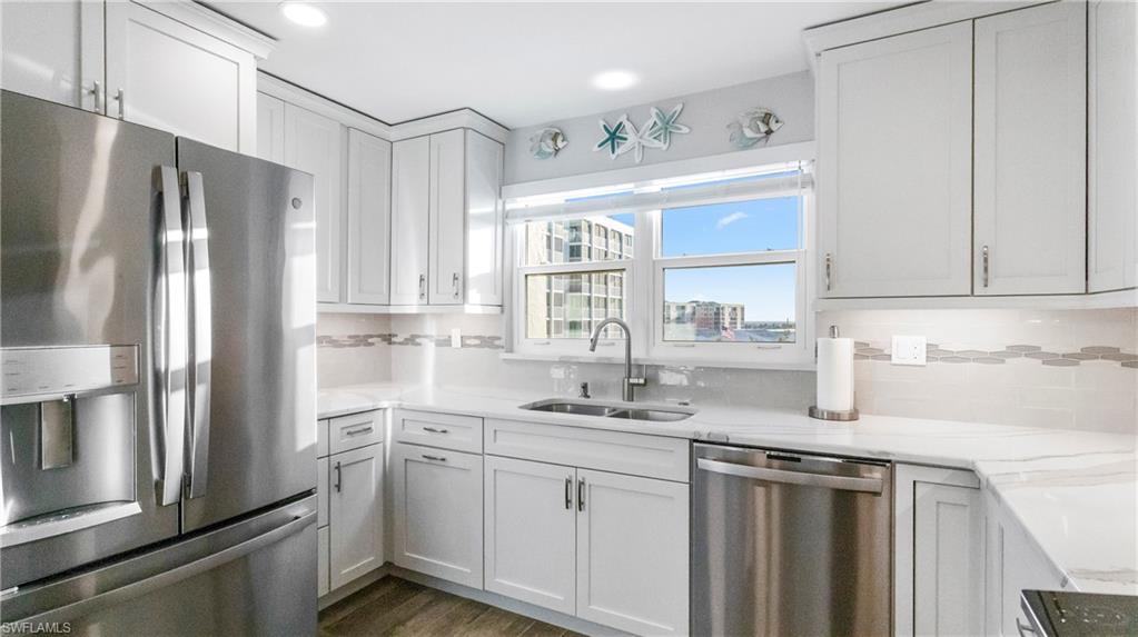 CRECIENTE CONDO SOUTH - Residential