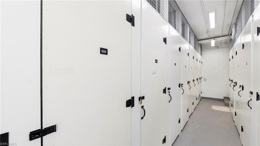 CRECIENTE CONDO SOUTH - Residential