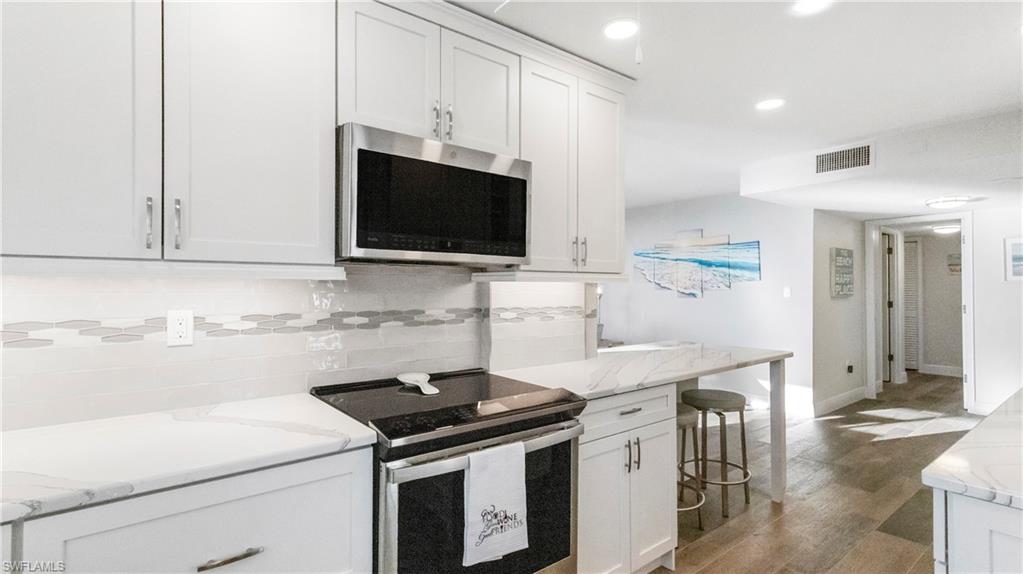 CRECIENTE CONDO SOUTH - Residential