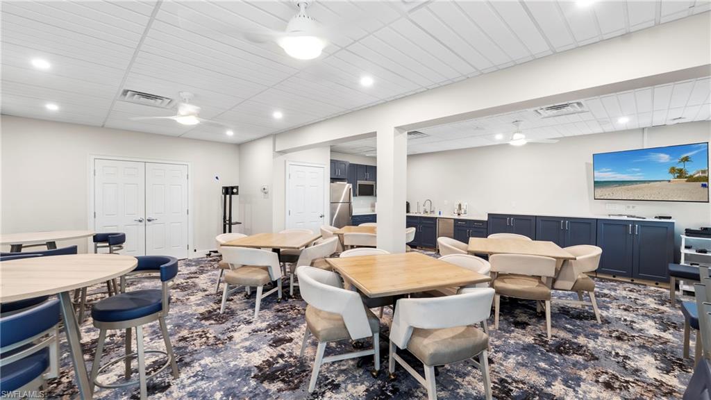 CRECIENTE CONDO SOUTH - Residential