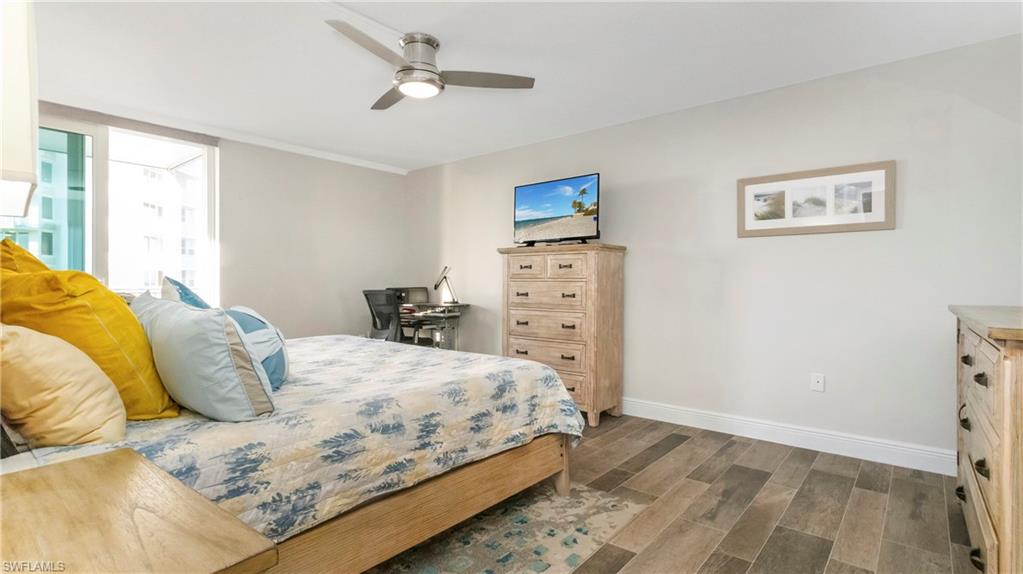 CRECIENTE CONDO SOUTH - Residential