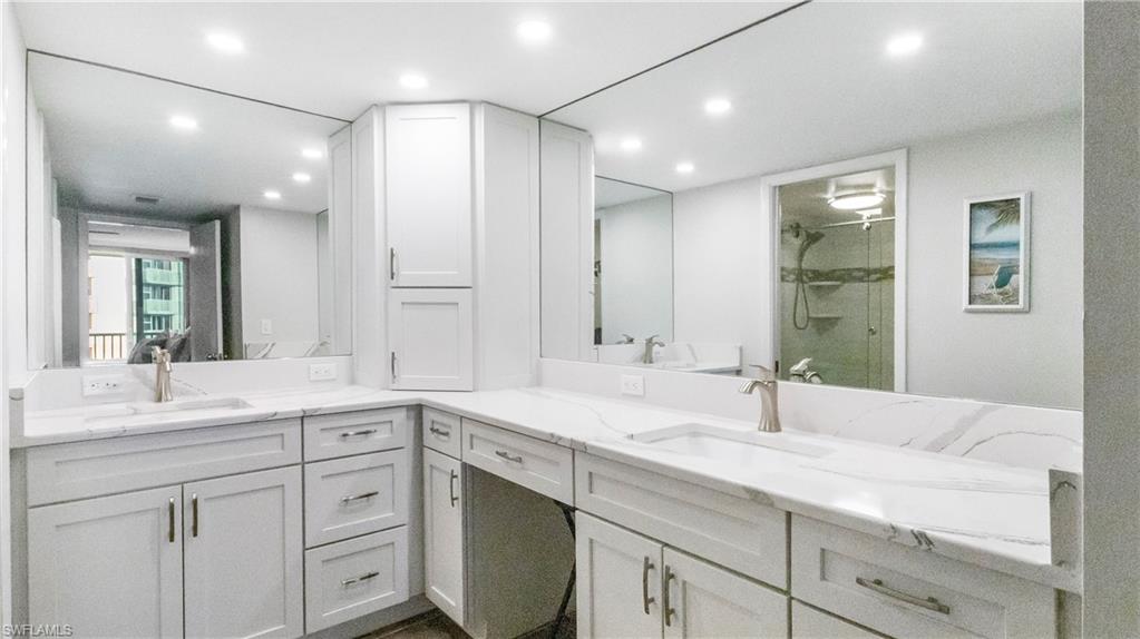 CRECIENTE CONDO SOUTH - Residential