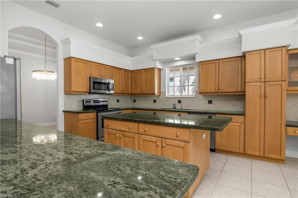 GINGER POINTE - Residential