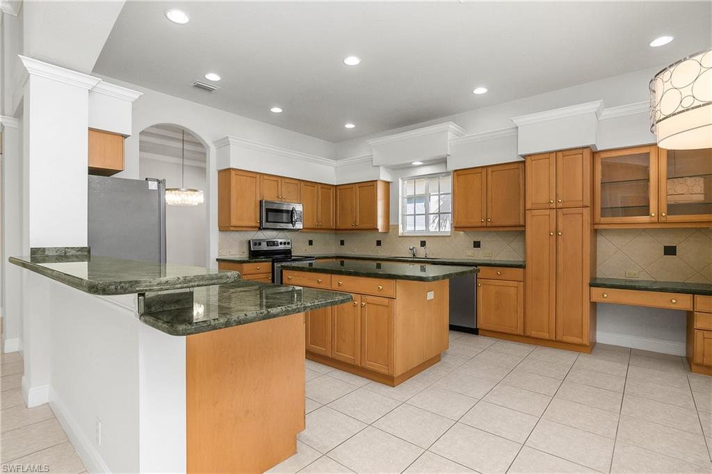 GINGER POINTE - Residential