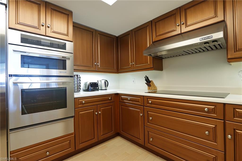 BAYPOINTE AT NAPLES CAY - Residential Lease