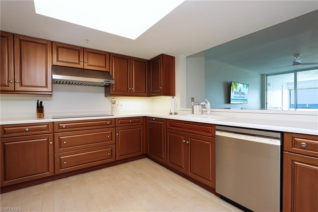 BAYPOINTE AT NAPLES CAY - Residential Lease